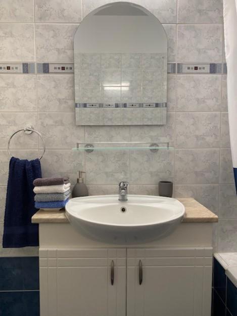 Royal Seacrest Residence Paphos Exterior foto